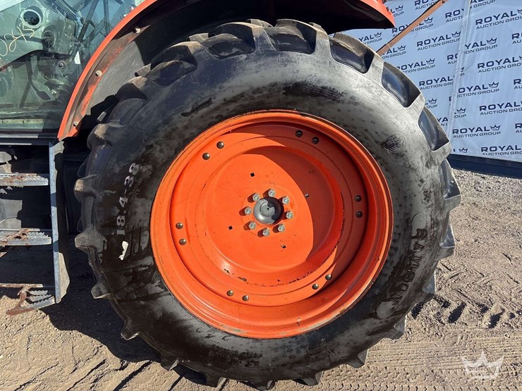 2015-kubota-m6-131-image-32