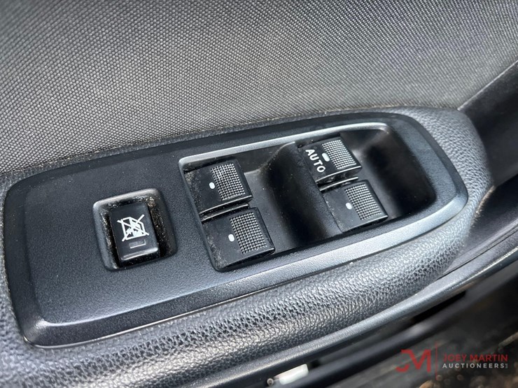 2021-ford-ranger-xlt-image-18