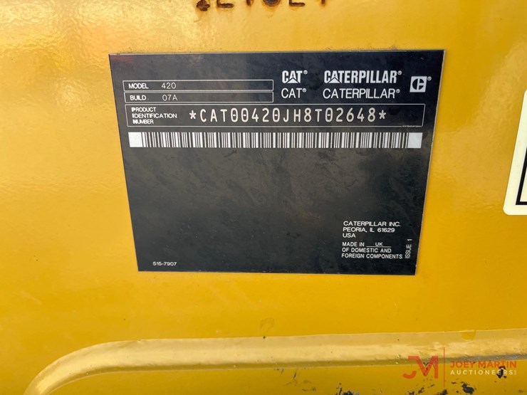 2022-caterpillar-420-image-19