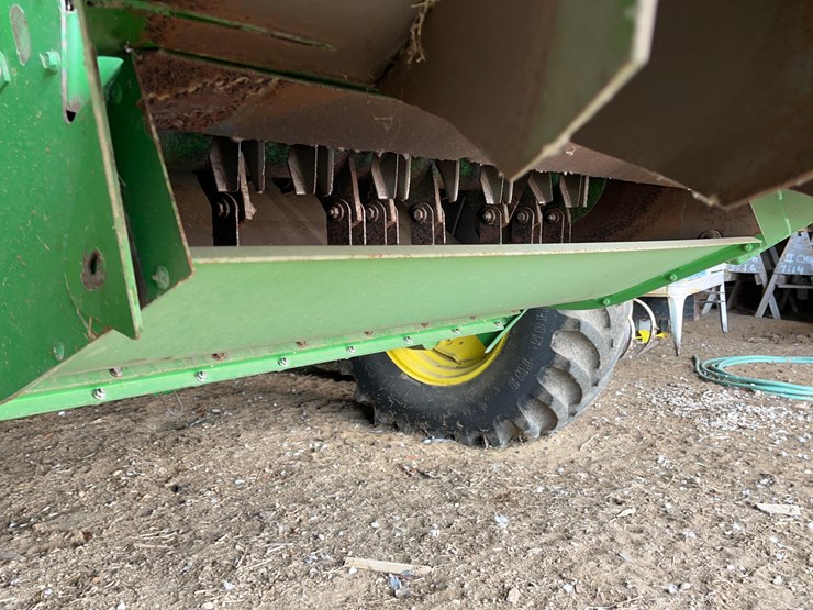2000-john-deere-9650-image-9