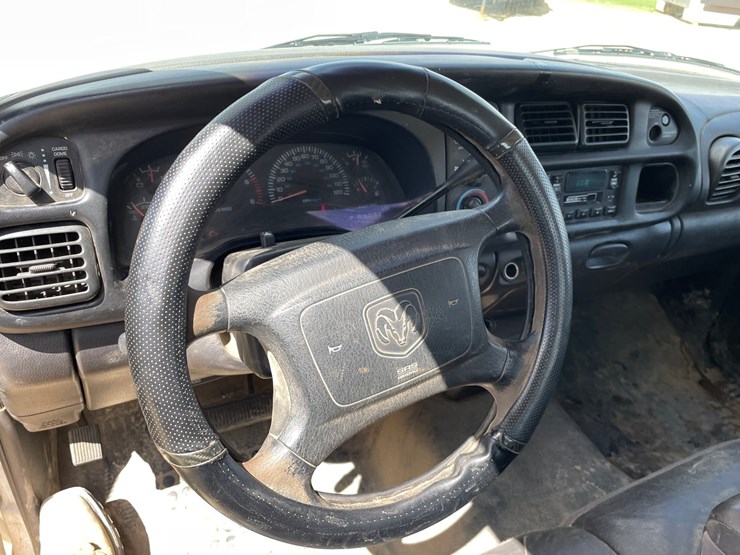 2001-dodge-ram-2500-image-75