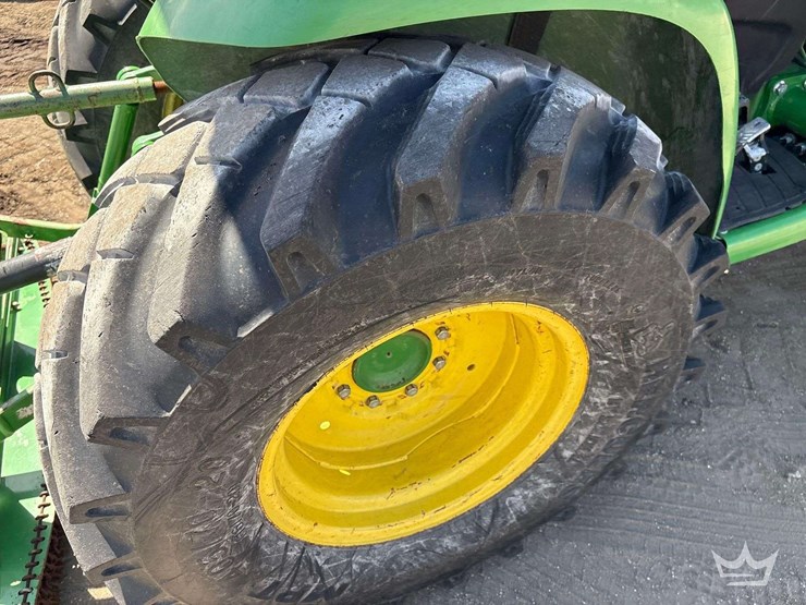 2016-john-deere-3039r-image-36