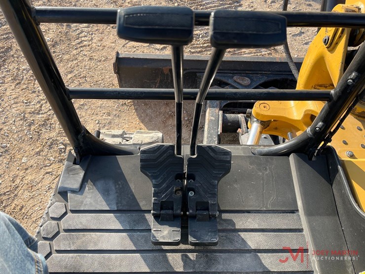 2021-caterpillar-306-cr-image-16