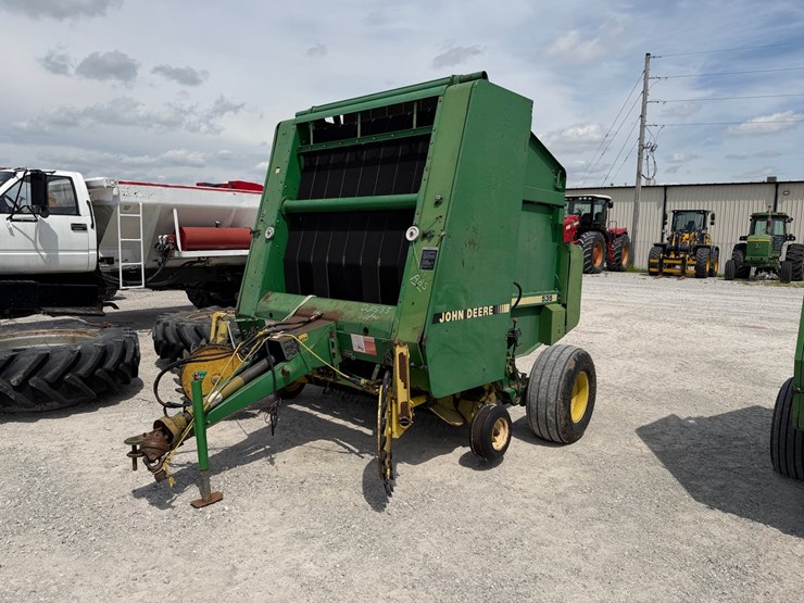 john-deere-535-image-1
