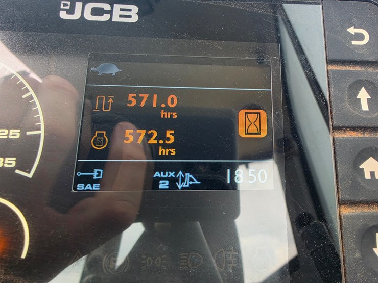 2022-jcb-50z-1-image-12