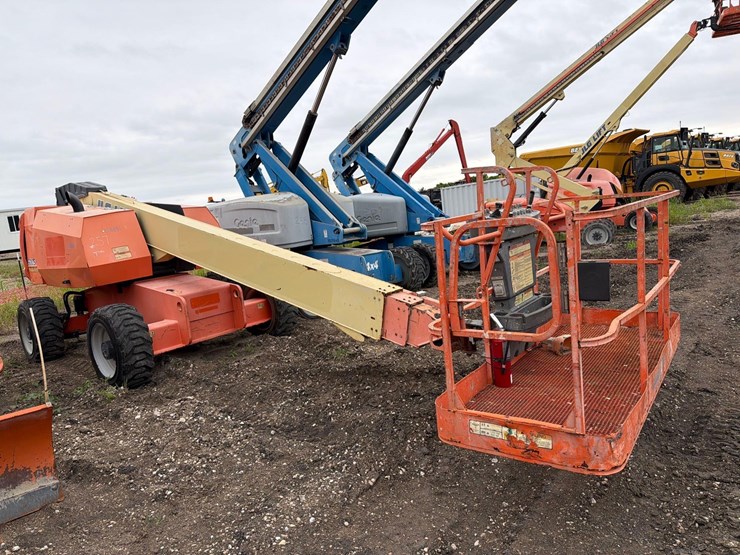 jlg-600s-image-2