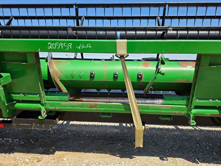 2015-john-deere-635f-image-6