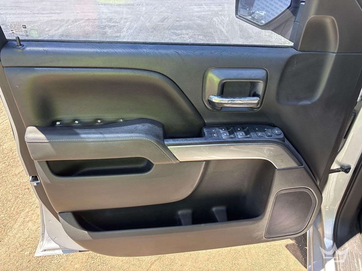 2016-chevrolet-silverado-1500-image-14