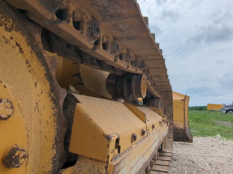 2022-deere-450-lt-image-11