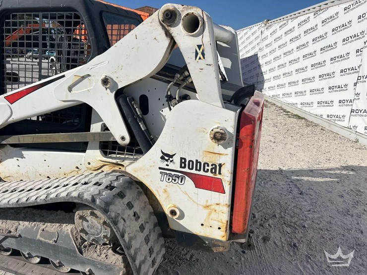 2017-bobcat-t650-image-16