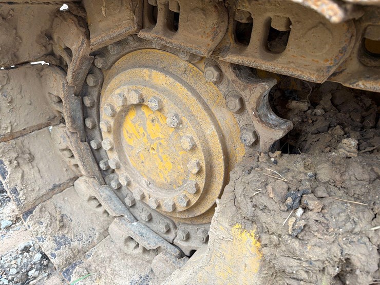 2022-deere-700l-xlt-image-17