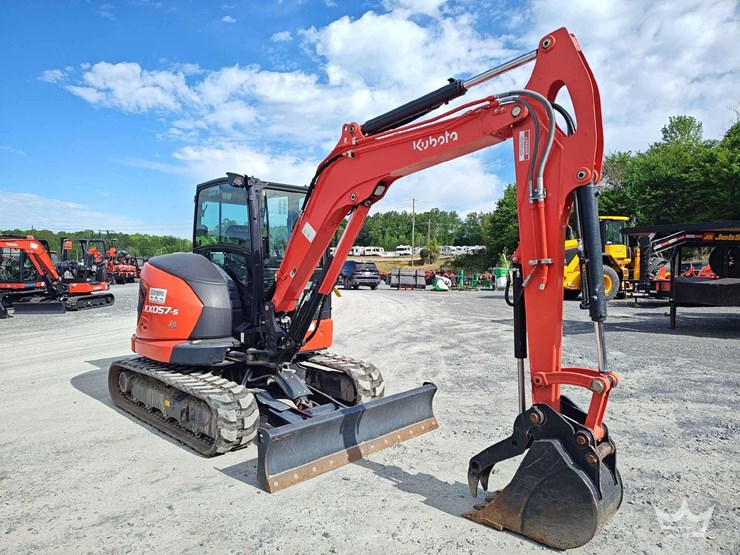 2023-kubota-kx057-5-image-2