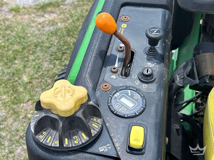 2015-john-deere-z930m-image-11