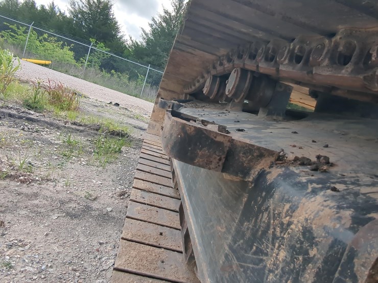 2022-komatsu-pc360-lc-11-image-13