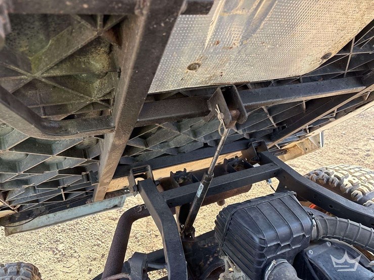 2015-bobcat-3400xl-image-11