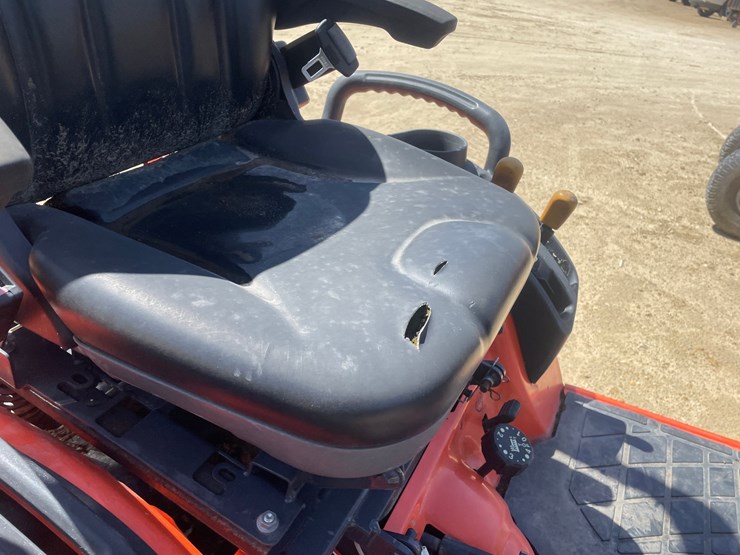 kubota-bx2670-image-25