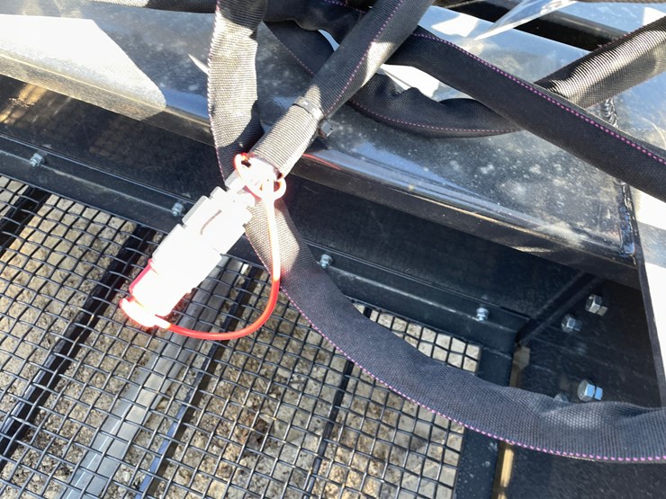 #2341-•-new-wolverine-skid-steer-screening-bucket-attachment-image-15