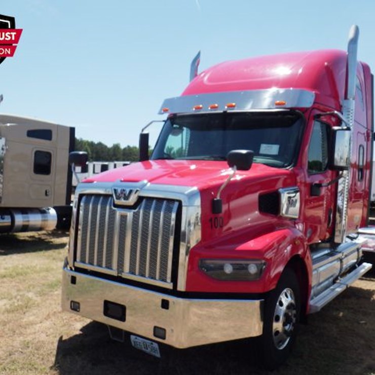 2023 WESTERN STAR 49X