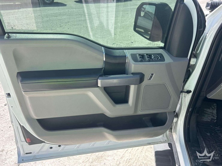 2018-ford-f150-image-14