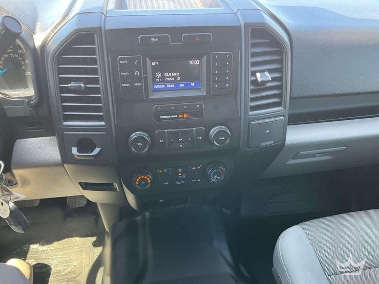 2016-ford-f150-image-14