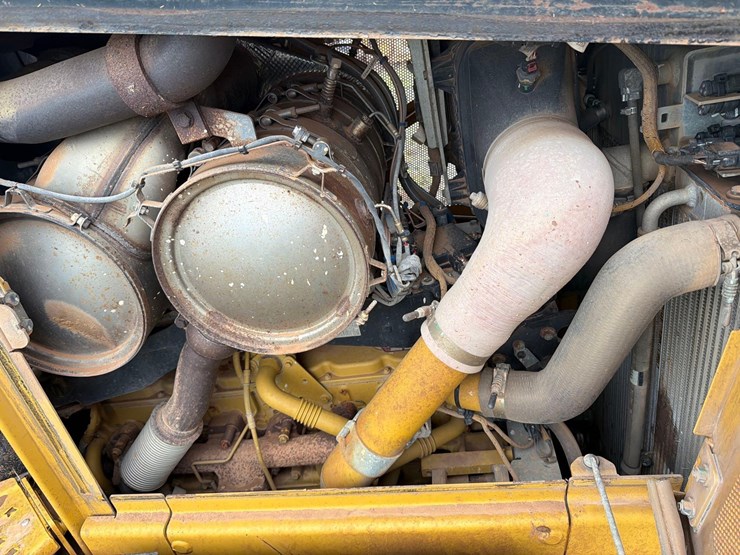 2021-caterpillar-d5-lgp-image-17