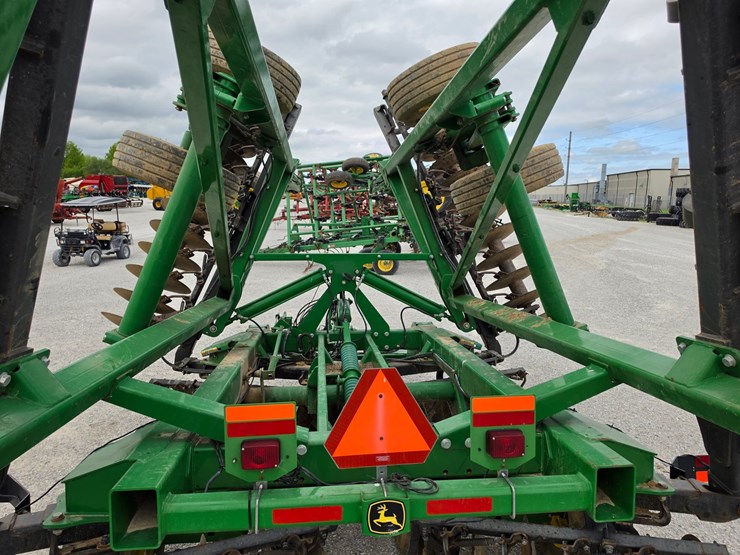 2019-john-deere-2630-image-10
