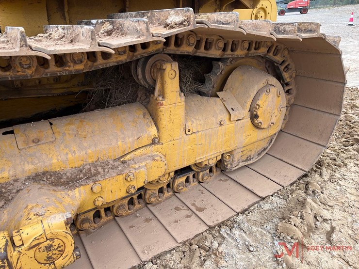 caterpillar-d6d-image-8