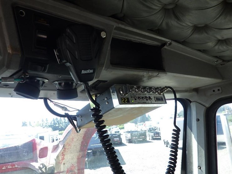 1999-kenworth-t800-image-68
