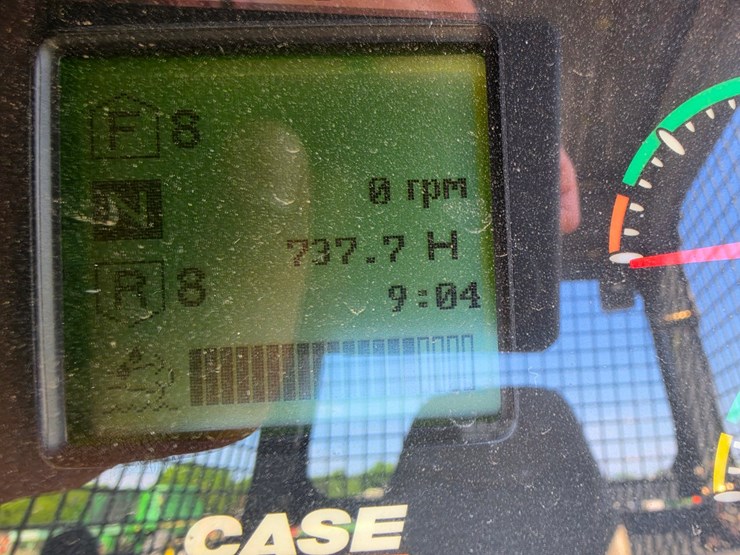 2014-case-850m-image-24