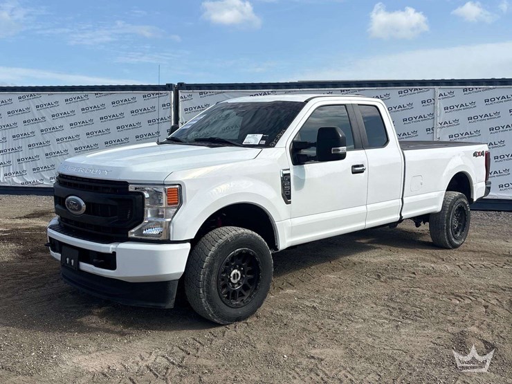 2022-ford-f250-image-1