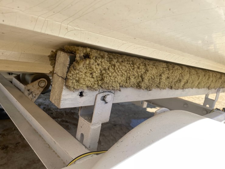 #2001-•-1965-glastron-14'-fiberglass-boat-(sells-with-bill-of-sale-only)-image-92