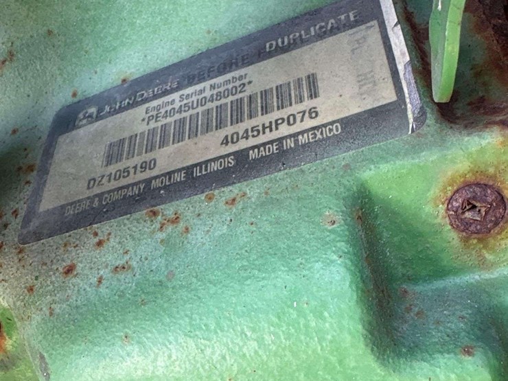 2016-john-deere-6135e-image-9