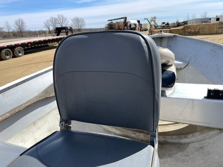 #2002-•-1979-14'-alumicraft-f7-boat-(sells-with-bill-of-sale-only)-image-30
