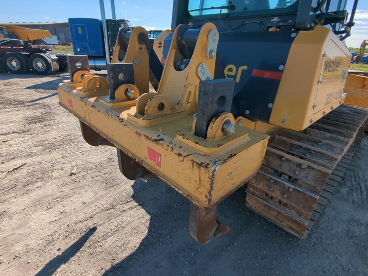 2022-deere-700l-xlt-image-16