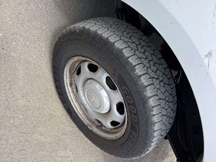 2014-ford-f150-image-26