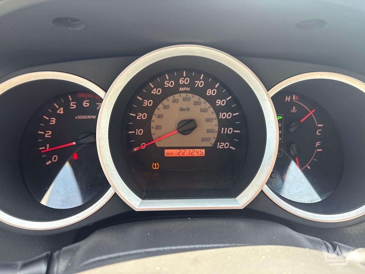 2006-toyota-tacoma-image-6