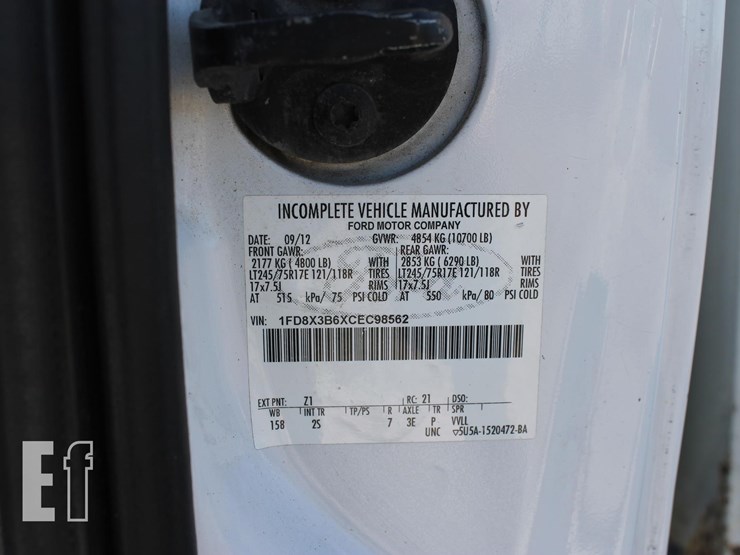 2012-ford-f350-image-15