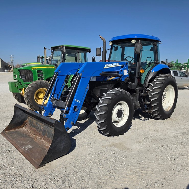 2013 NEW HOLLAND TS6.120