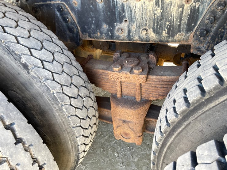 1994-ford-l8000-image-42