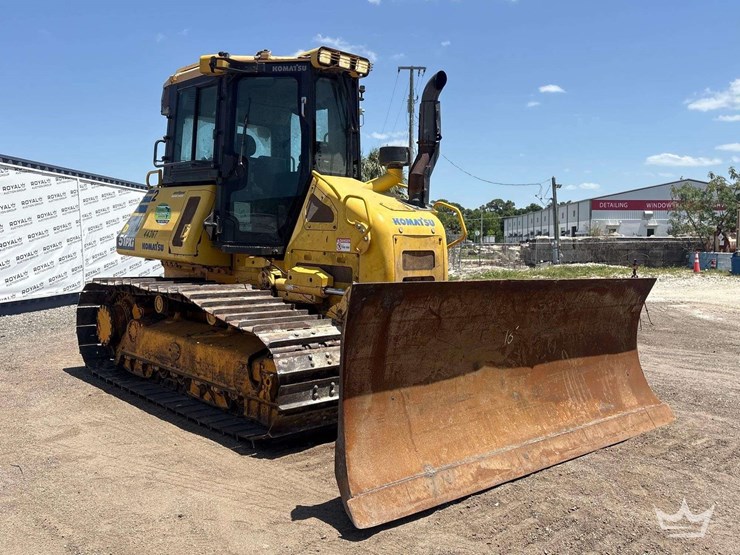 2018-komatsu-d51pxi-24-image-2