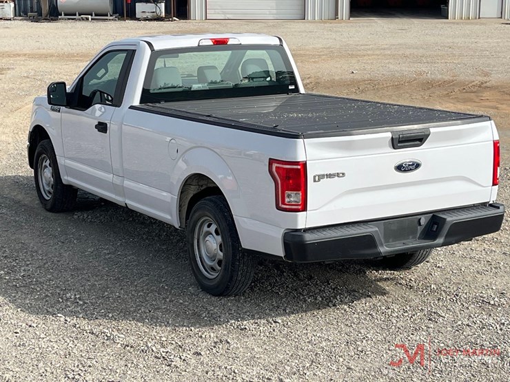 2017-ford-f150-xl-image-3