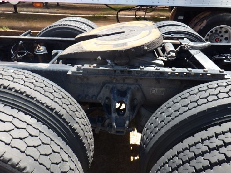 2022-kenworth-t680-image-7