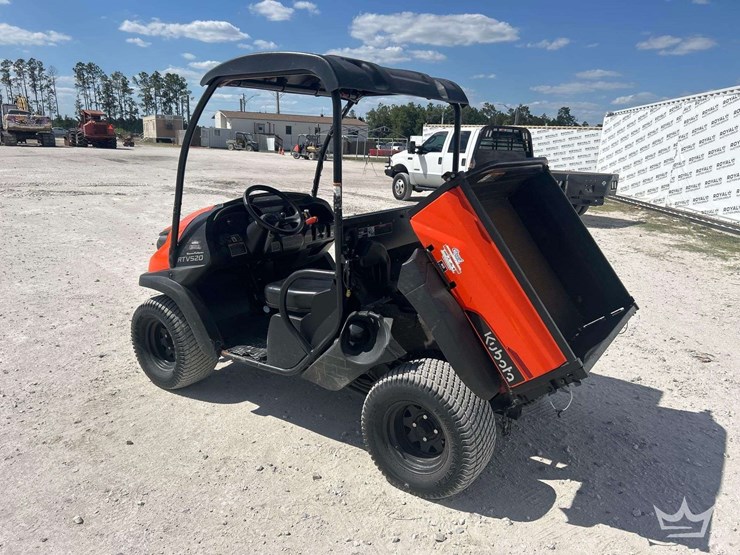 2025-kubota-rtv520-image-4