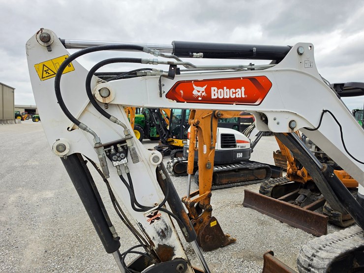 2023-bobcat-e42-image-4