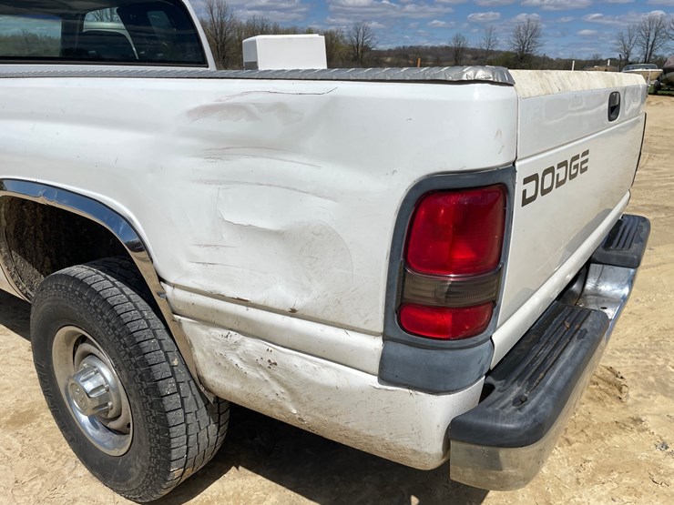 2001-dodge-ram-2500-image-28