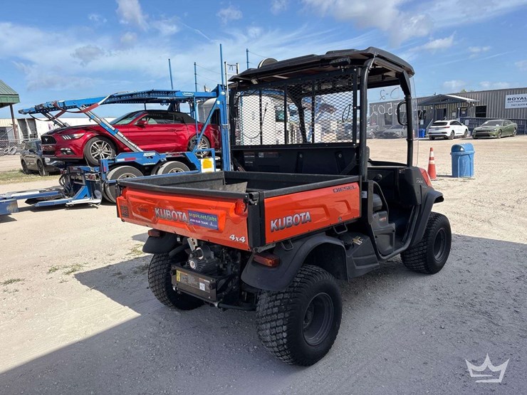 2019-kubota-rtv-x900-image-3