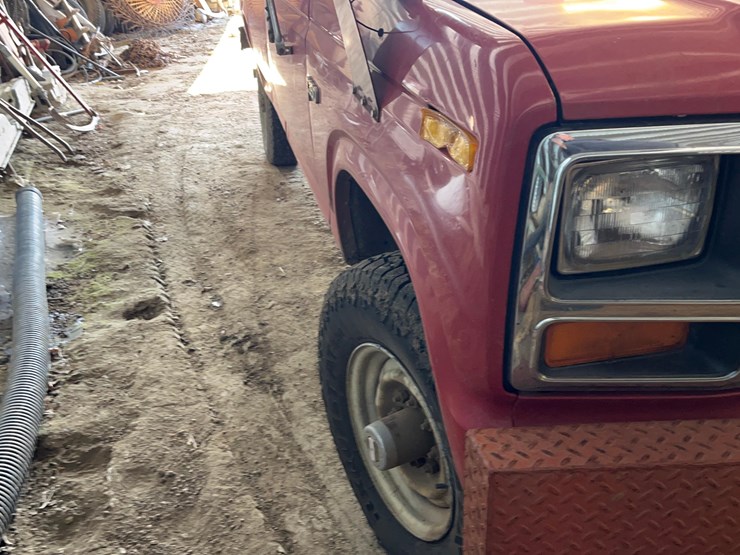 1984-ford-f350-image-6