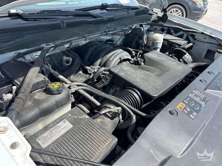 2015-chevrolet-silverado-1500-image-8