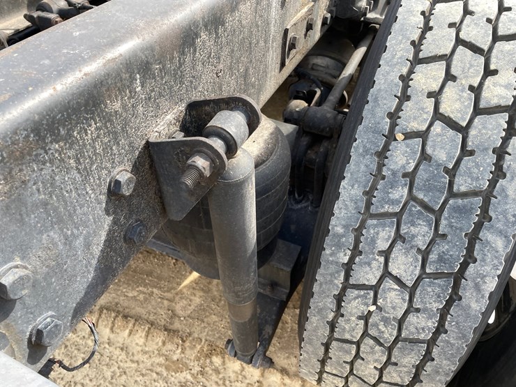 2008-kenworth-t660-image-41