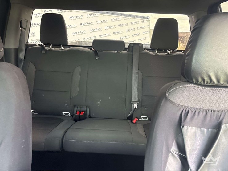 2020-chevrolet-silverado-1500-image-25
